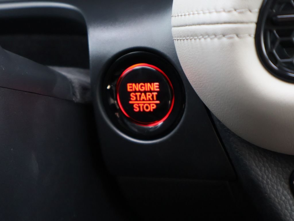 Used 2026  Honda LX image 24