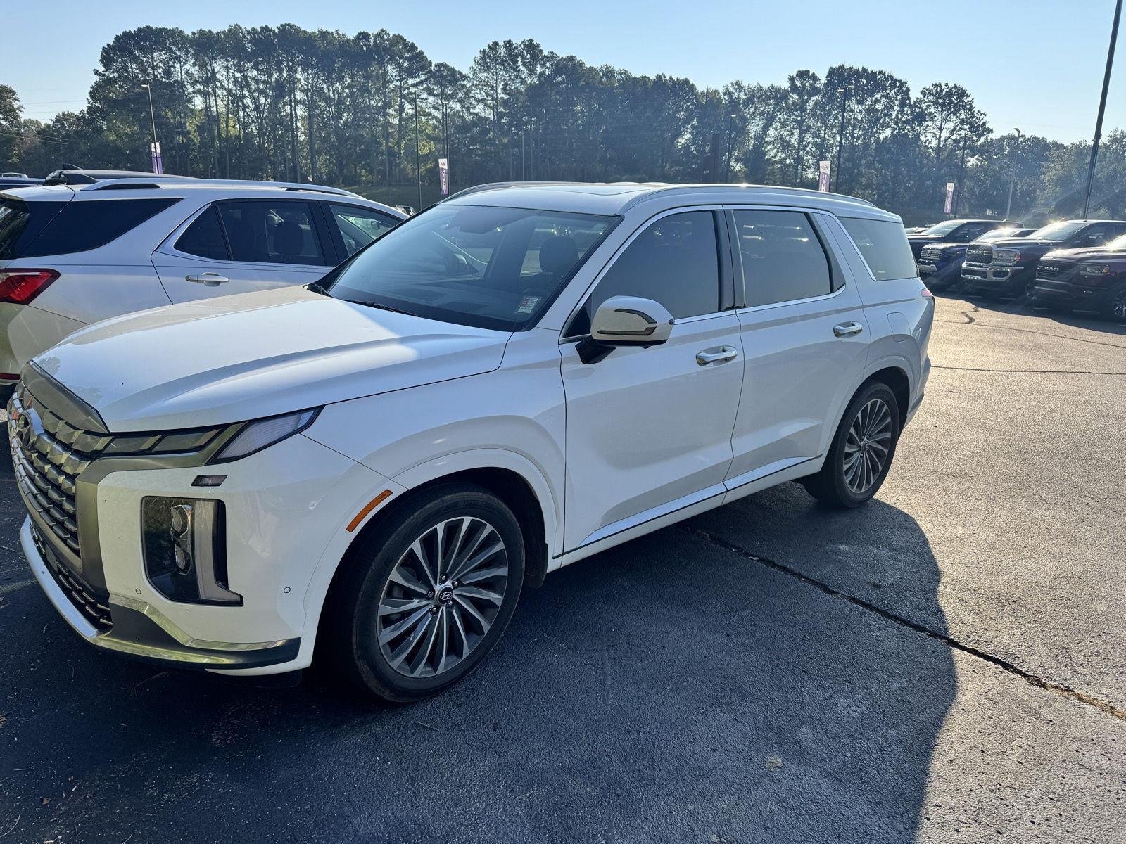Certified Used 2023 Hyper White Hyundai Calligraphy image 2