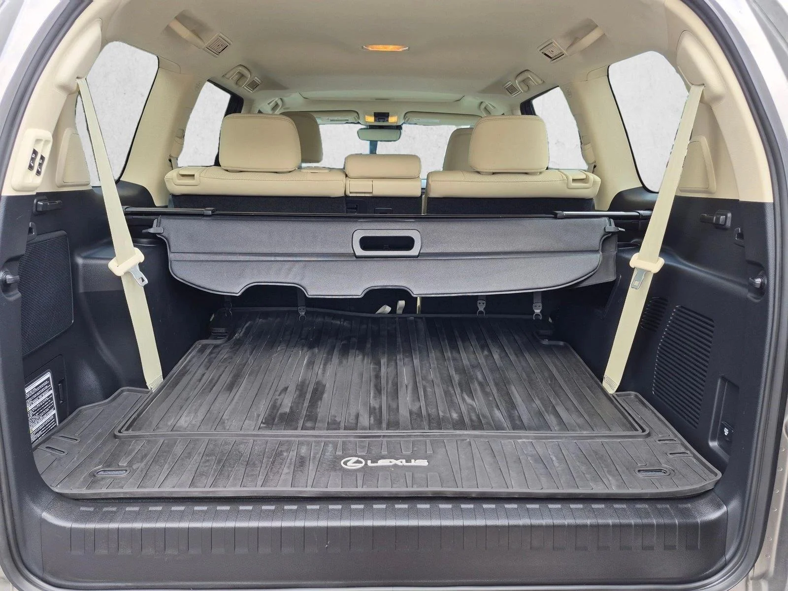 Certified Used 2023 Atomic Silver Lexus GX 460 Premium image 6