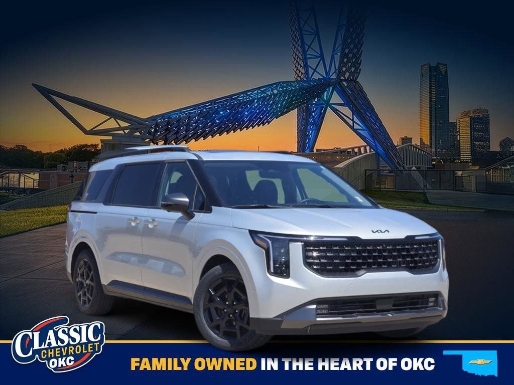 2026 Kia Sedona SX Prestige HEV's photo