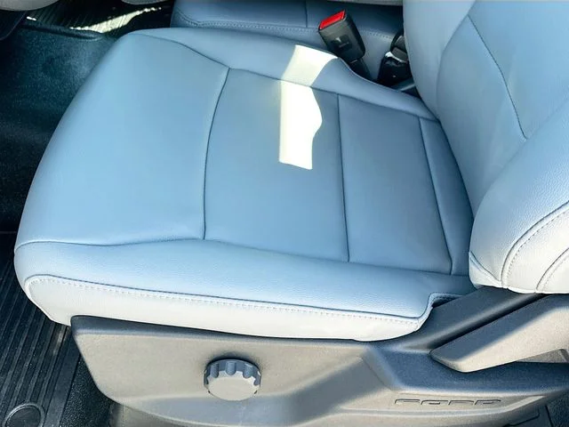 New 2026 Oxford White Ford XL image 13