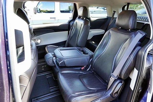 Used 2024 Blue Kia LX image 15