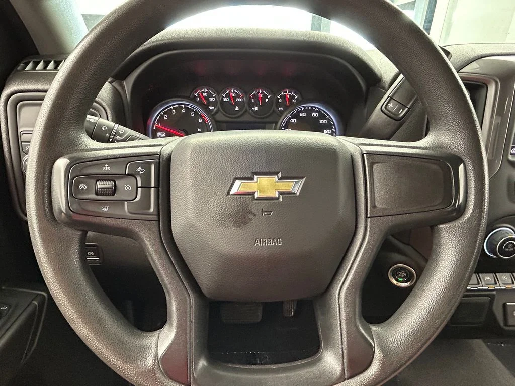 Used 2024 Summit White Chevrolet Custom image 33