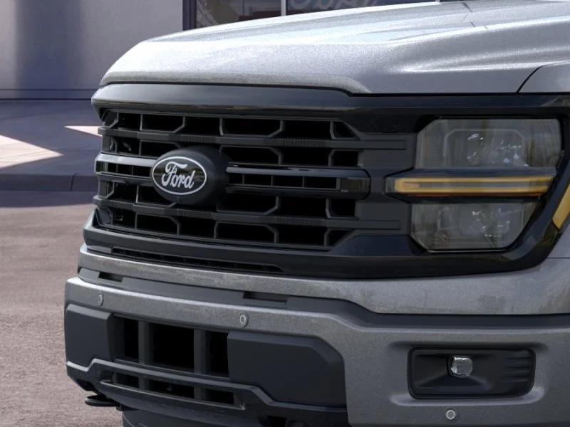 New 2026 Carbonized Gray Metallic Ford XLT image 17