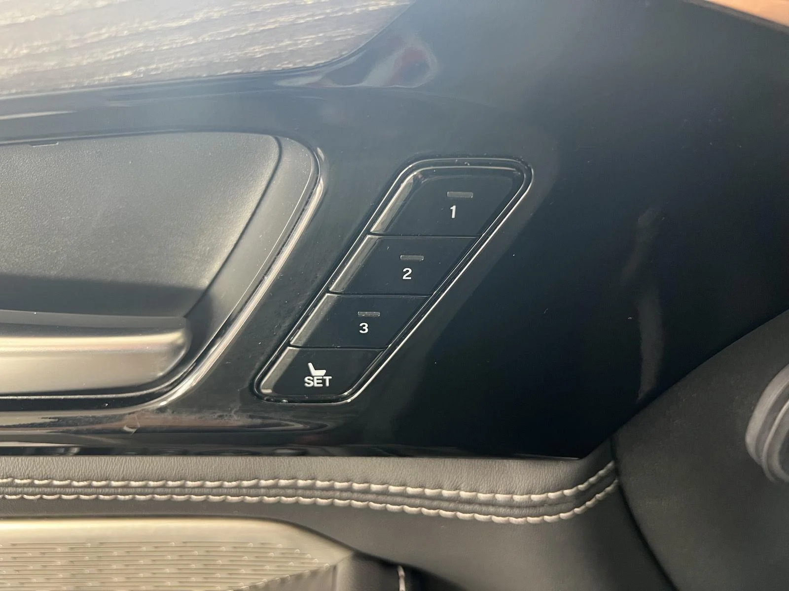 Used 2024 Bk Acura w/Advance Package image 9