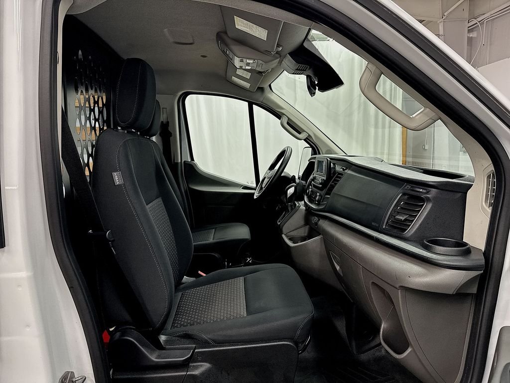 Used 2025 White Ford Base image 18