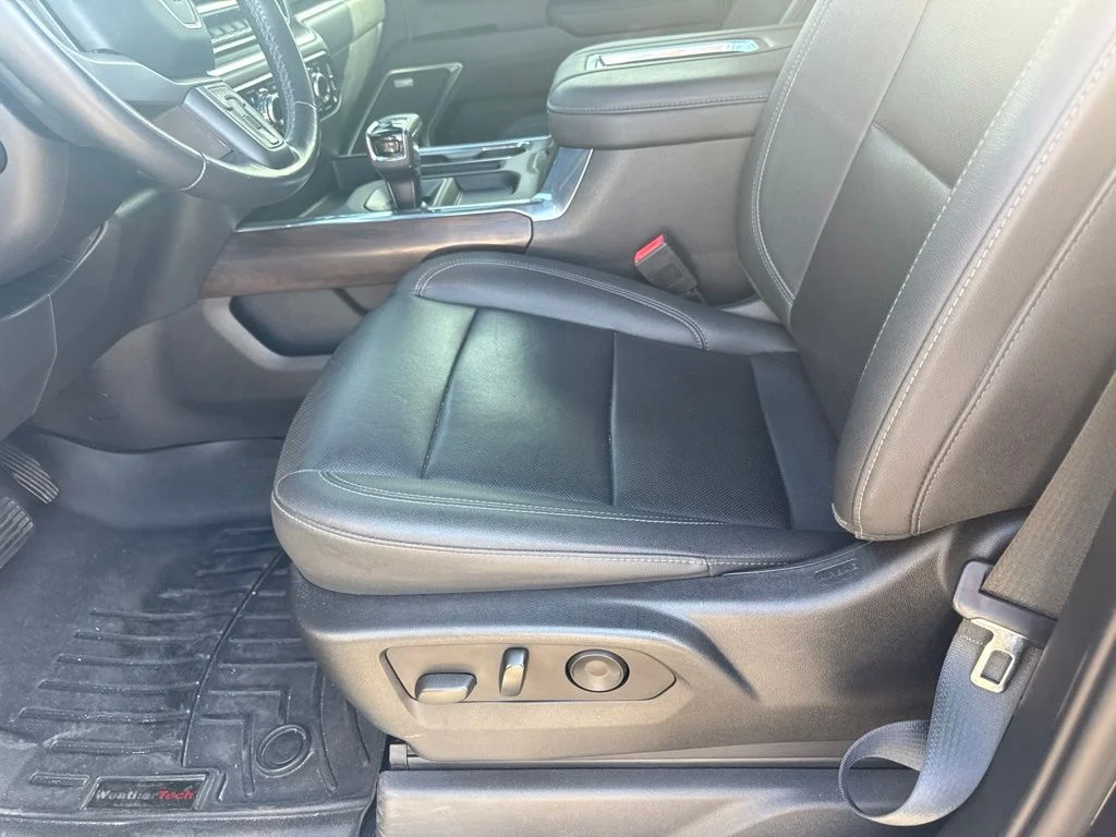 Used 2022 Silver GMC SLT image 6