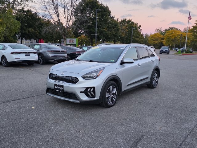Used 2020 Silky Silver Kia EX Premium image 4