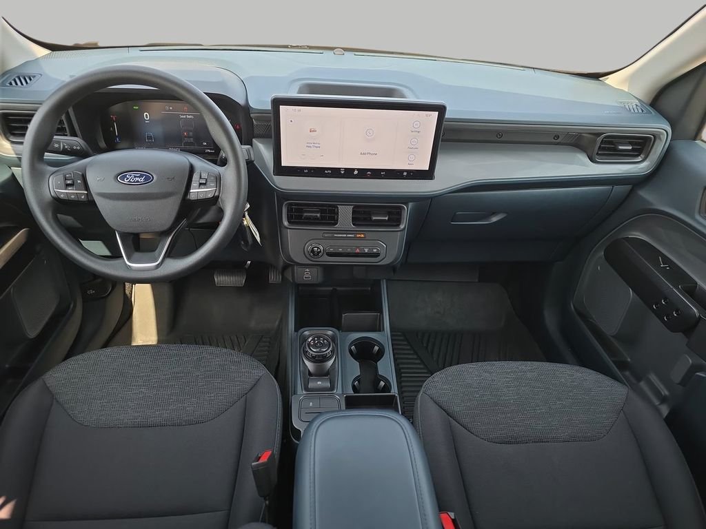 Used 2025 Beige Ford XL image 9