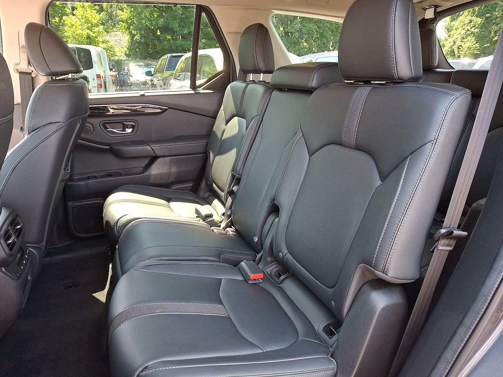 2024 Honda Pilot EX-L - Photo 9