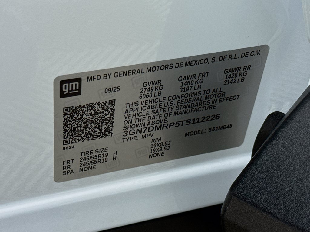 Used 2026 White Chevrolet LT image 30