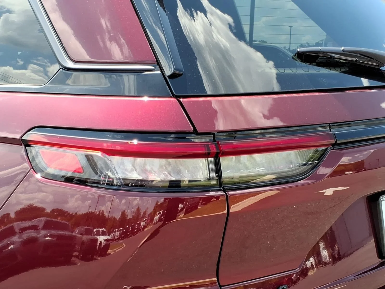 New 2026 Velvet Red Pearlcoat Jeep Limited image 19