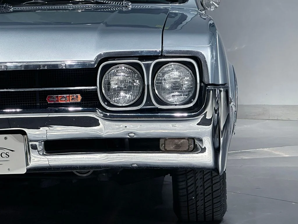 Used 1966 Silver Oldsmobile  image 4