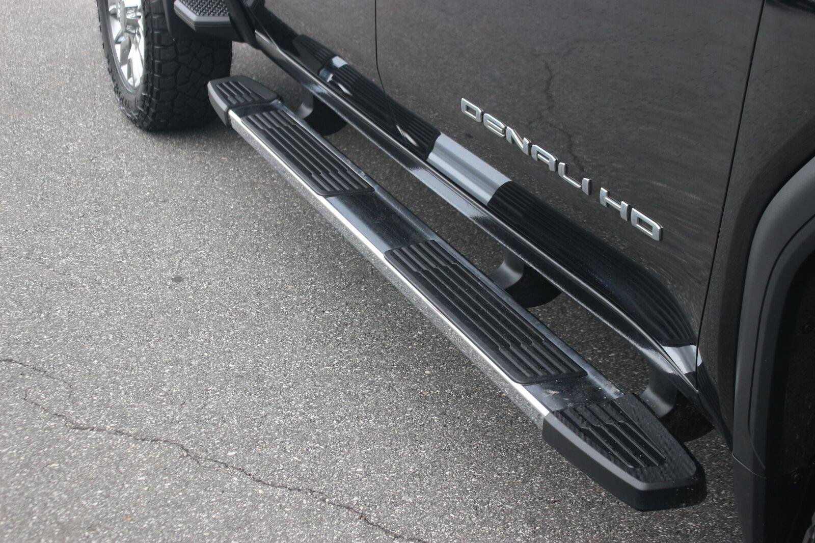 Used 2023 Ebony Twilight Metallic GMC Denali image 10