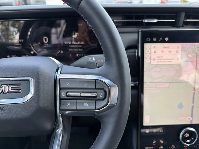 New 2026 Summit White GMC Elevation image 30