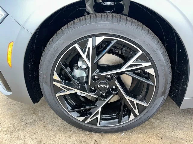 New 2026 Steel Matte Gray Kia GT-Line FWD image 21