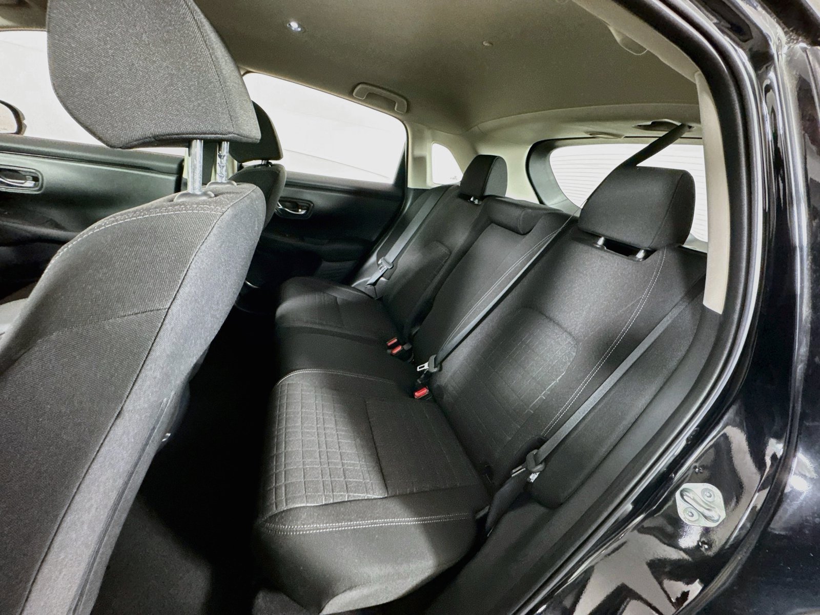2024 Honda HR-V LX - Photo 36