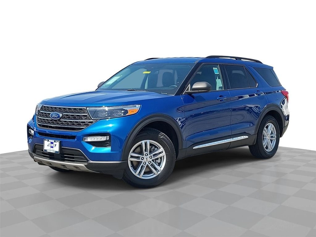 2022 Ford Explorer XLT RWD's photo