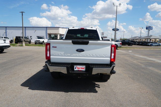 Used 2025 Oxford White Ford XLT image 6