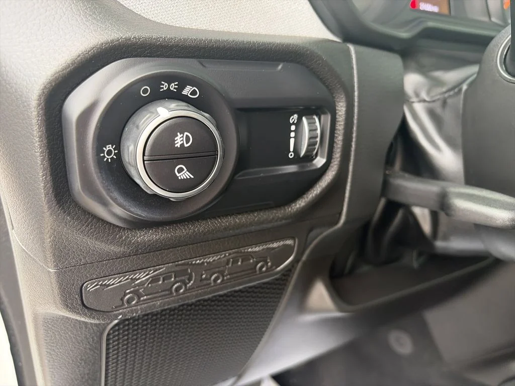 Used 2024 White Jeep Sport image 18