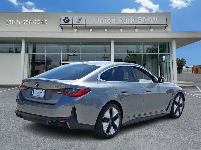Certified Used 2025 Skyscraper Grey Metallic BMW xDrive40 image 4