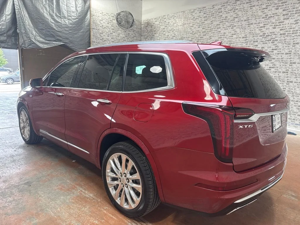 Used 2020 Red Horizon Tintcoat Cadillac Premium Luxury image 5