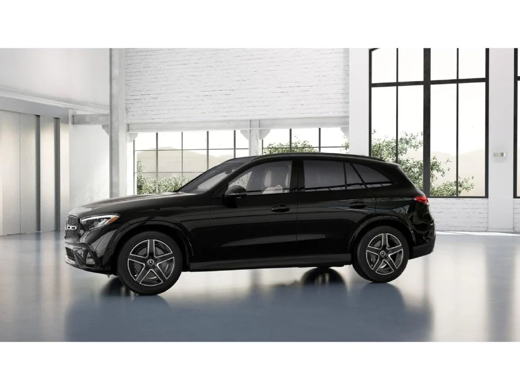 New 2027 Black Mercedes-Benz GLC 300 image 68
