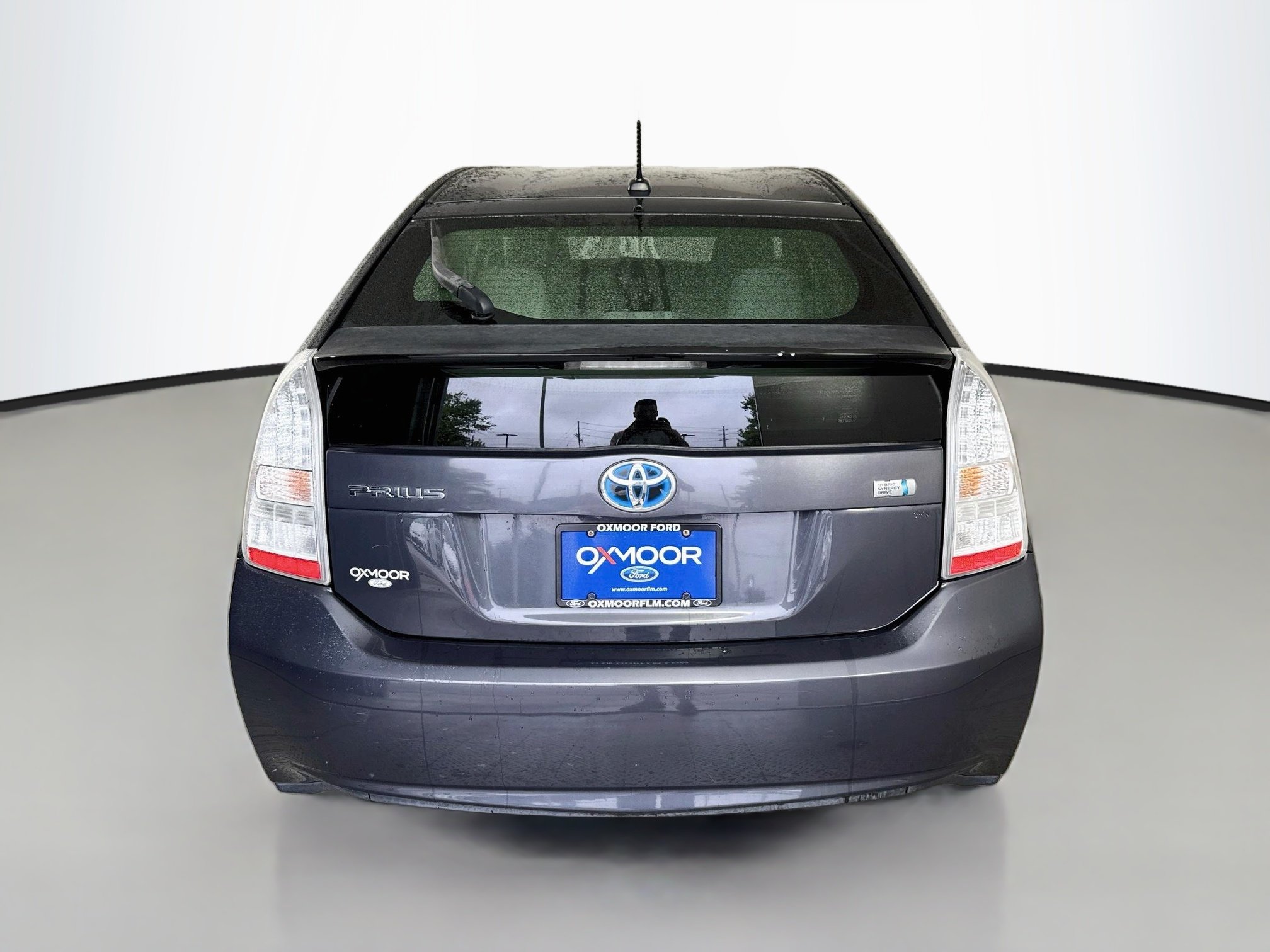 Used 2010 Winter Gray Metallic Toyota II image 6