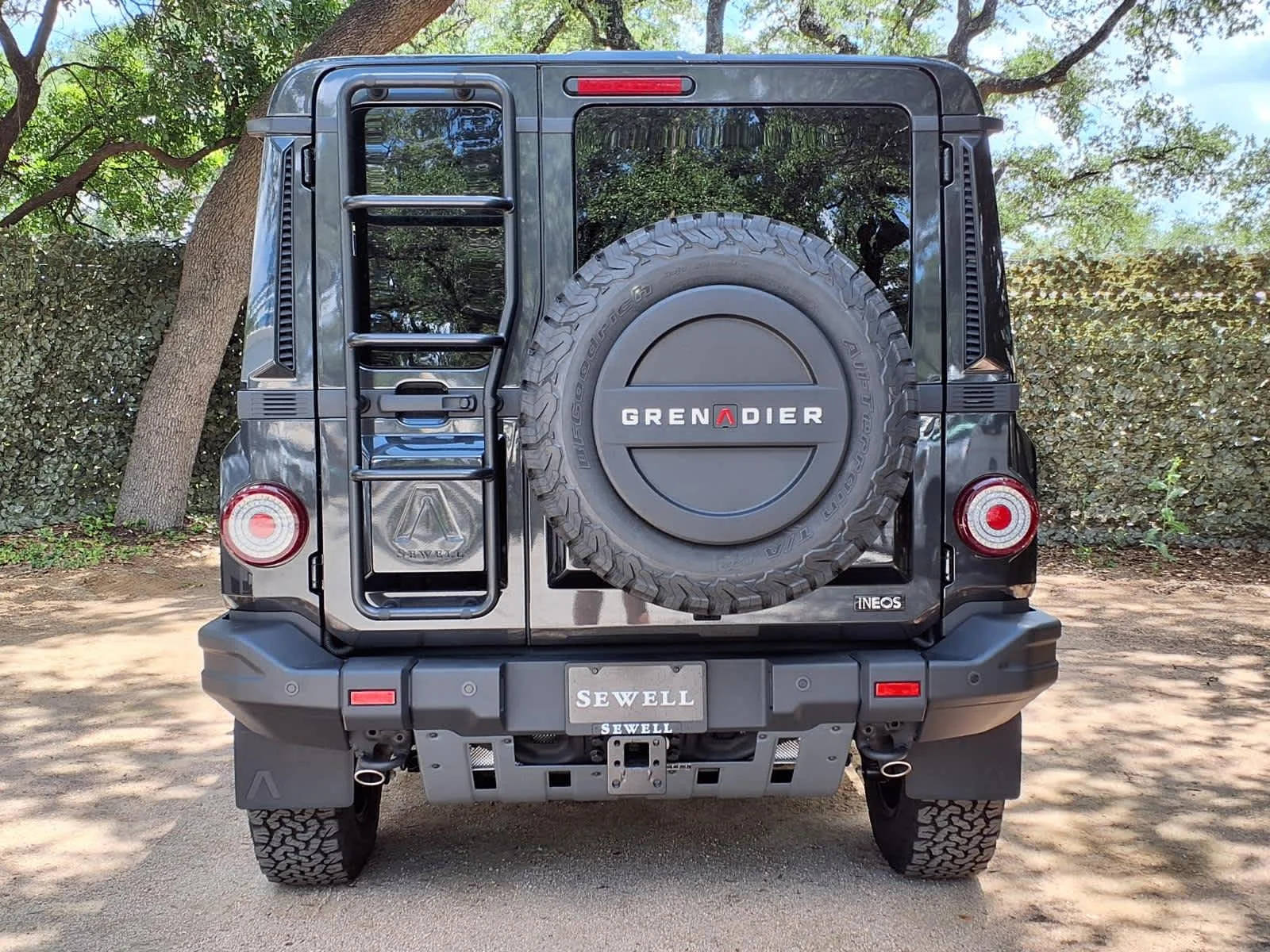 New 2026 Inky Black INEOS Fieldmaster Edition image 5
