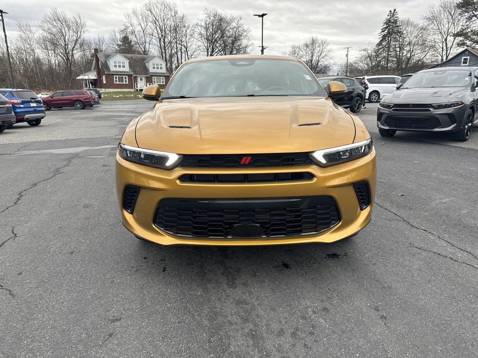 Certified 2024 Dodge Hornet R/T with VIN ZACPDFCW0R3A17952 for sale in Pen Argyl, PA
