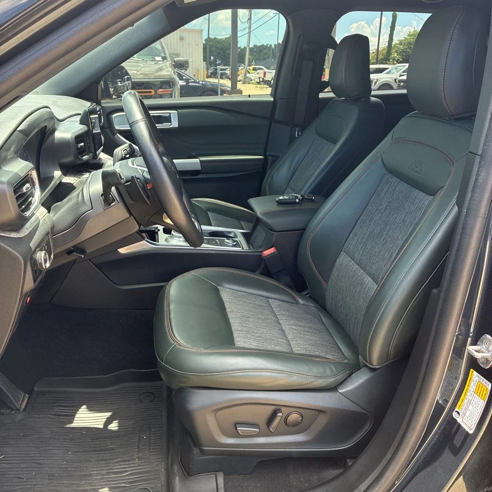 Used 2023 Blue Metallic Ford Timberline image 3