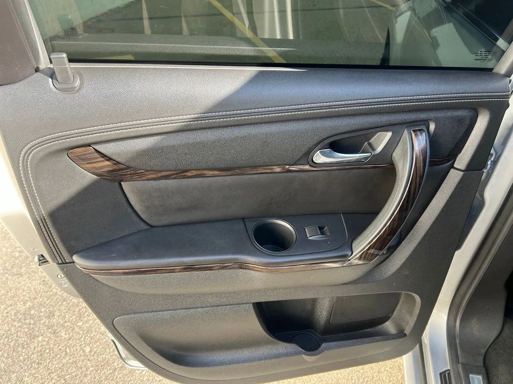 2016 GMC Acadia Denali - Photo 20