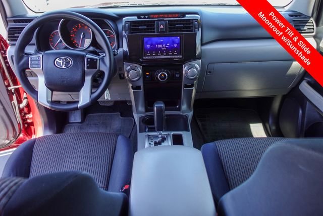 Used 2013 Red Toyota SR5 image 4