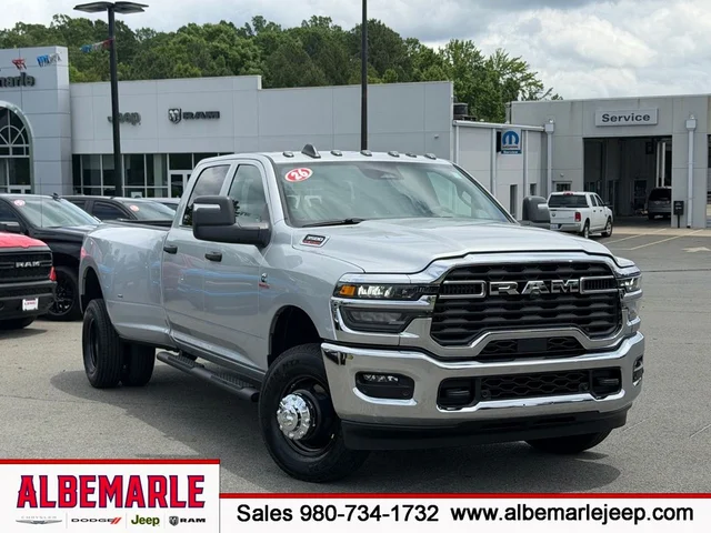 2026 Ram 3500 2026 Ram 3500 Tradesman 4D Crew Cab