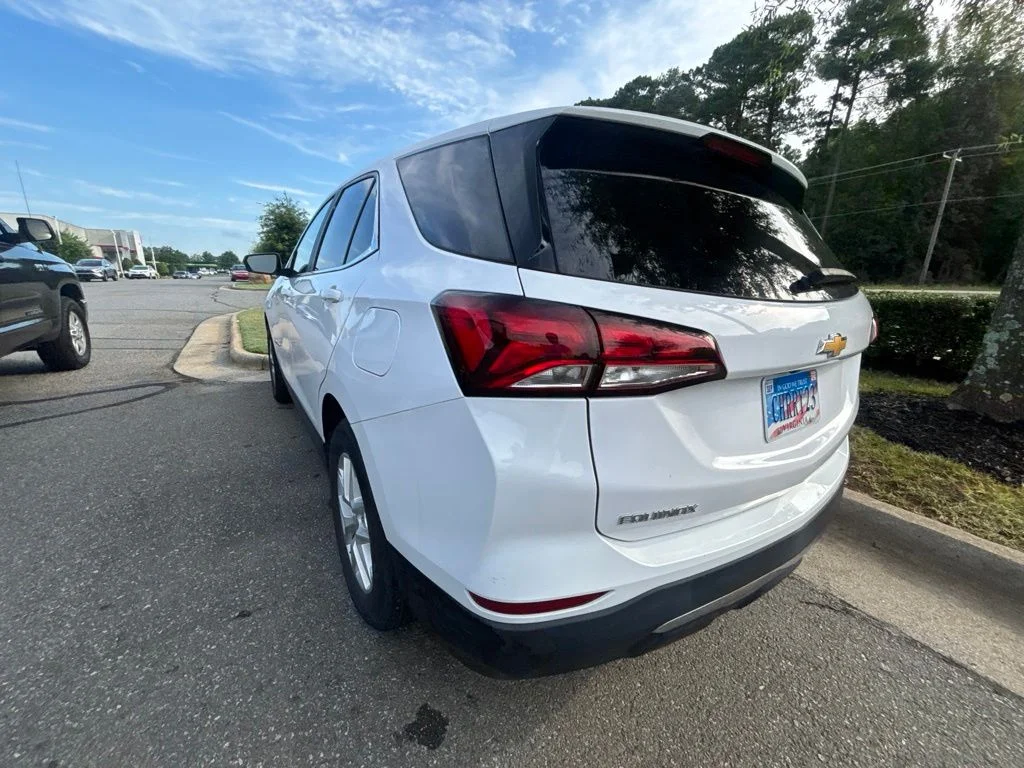 Used 2023 White Chevrolet LT image 16