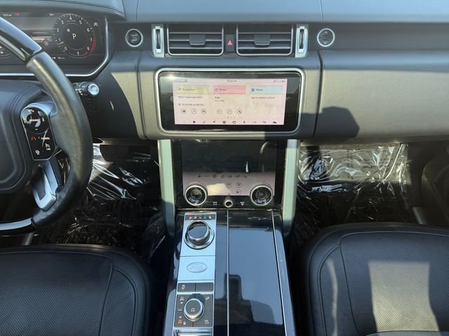 Used 2019 Silver Land Rover 5.0L V8 Supercharged image 15