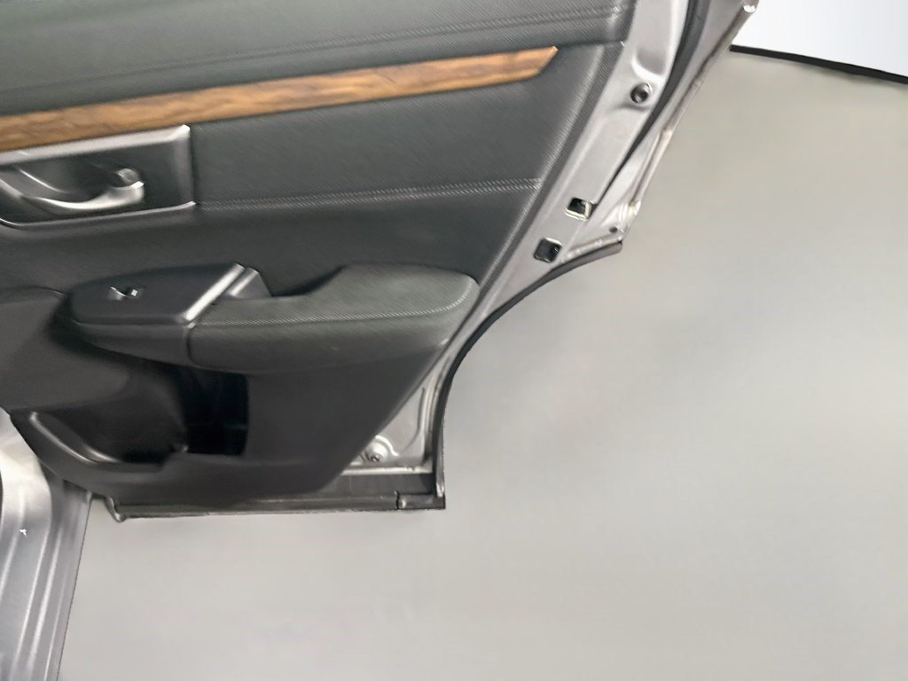 Used 2017 Lunar Silver Metallic Honda EX image 24