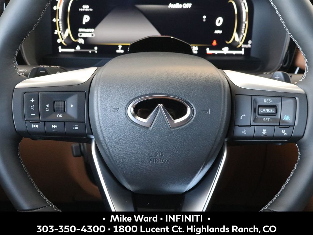 New 2027 2T RAD WHT INFINITI Autograph AWD image 9