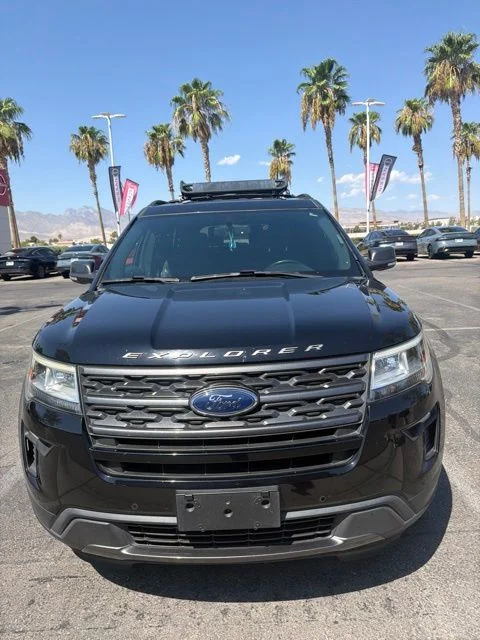 Used 2018 Shadow Black Ford XLT image 2