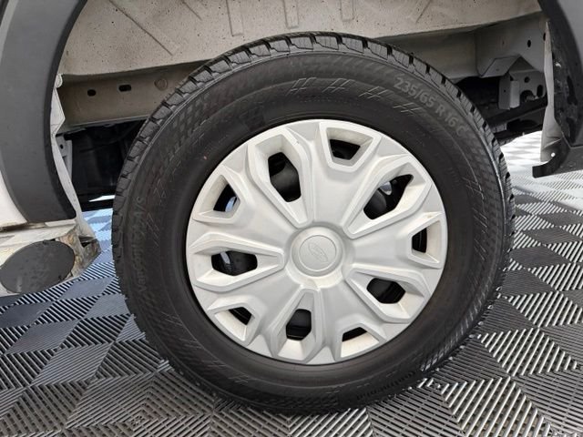 Used 2025 Oxford White Ford Base image 35