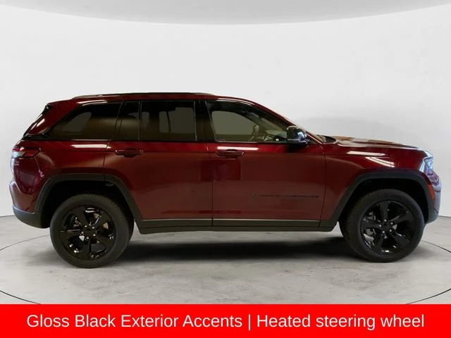 New 2025 Velvet Red Pearlcoat Jeep LIMITED 4X4 image 6