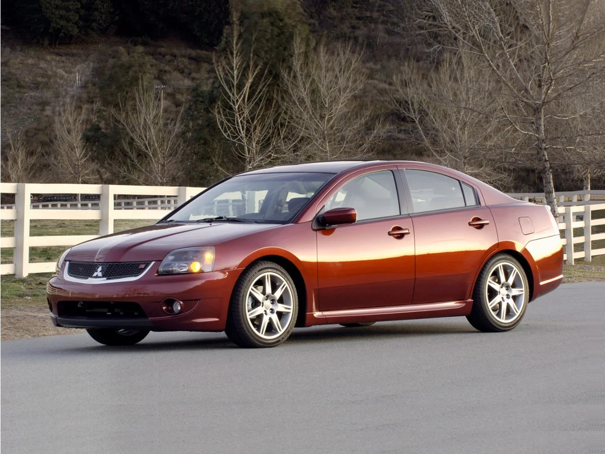 2008 Mitsubishi Galant ES's photo