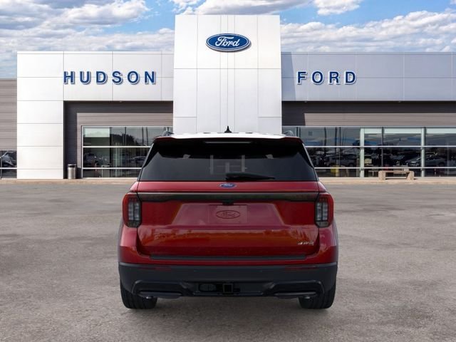New 2026 Rapid Red Metallic Tinted Clearcoat Ford ST-Line image 5