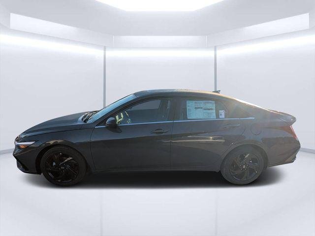 New 2026 Gray Hyundai SEL Sport image 6