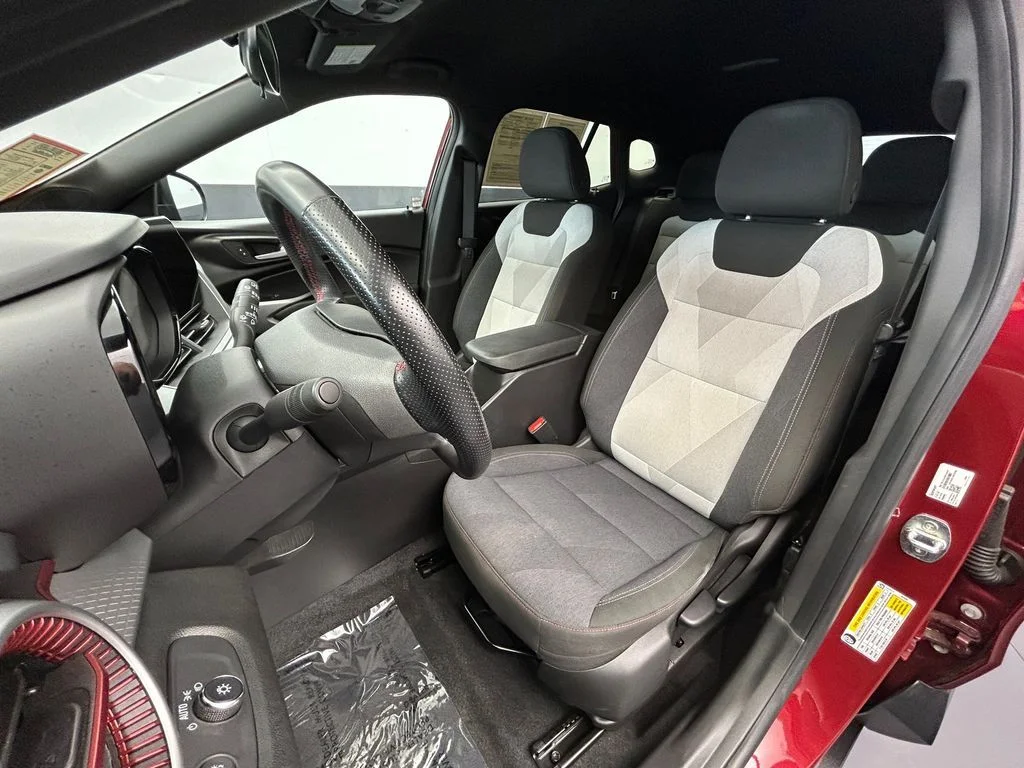 Used 2024 Crimson Metallic Chevrolet 1RS image 10