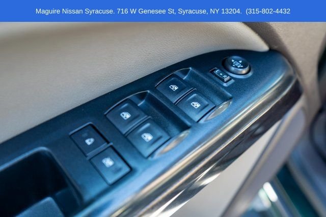 Used 2016 Green GMC SLT image 20
