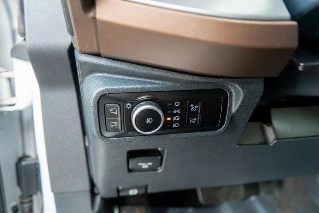 Used 2023 Black Ford Outer Banks image 17