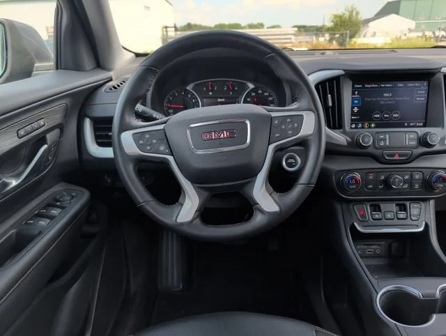Used 2019 SATIN STEEL METALLIC GMC SLT image 16