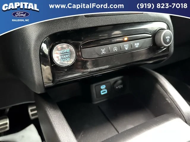 Used 2023 Silver Ford ST-Line image 31