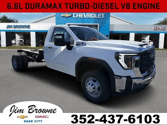 2026 GMC Sierra 3500 HD Chassis Cab Pro
